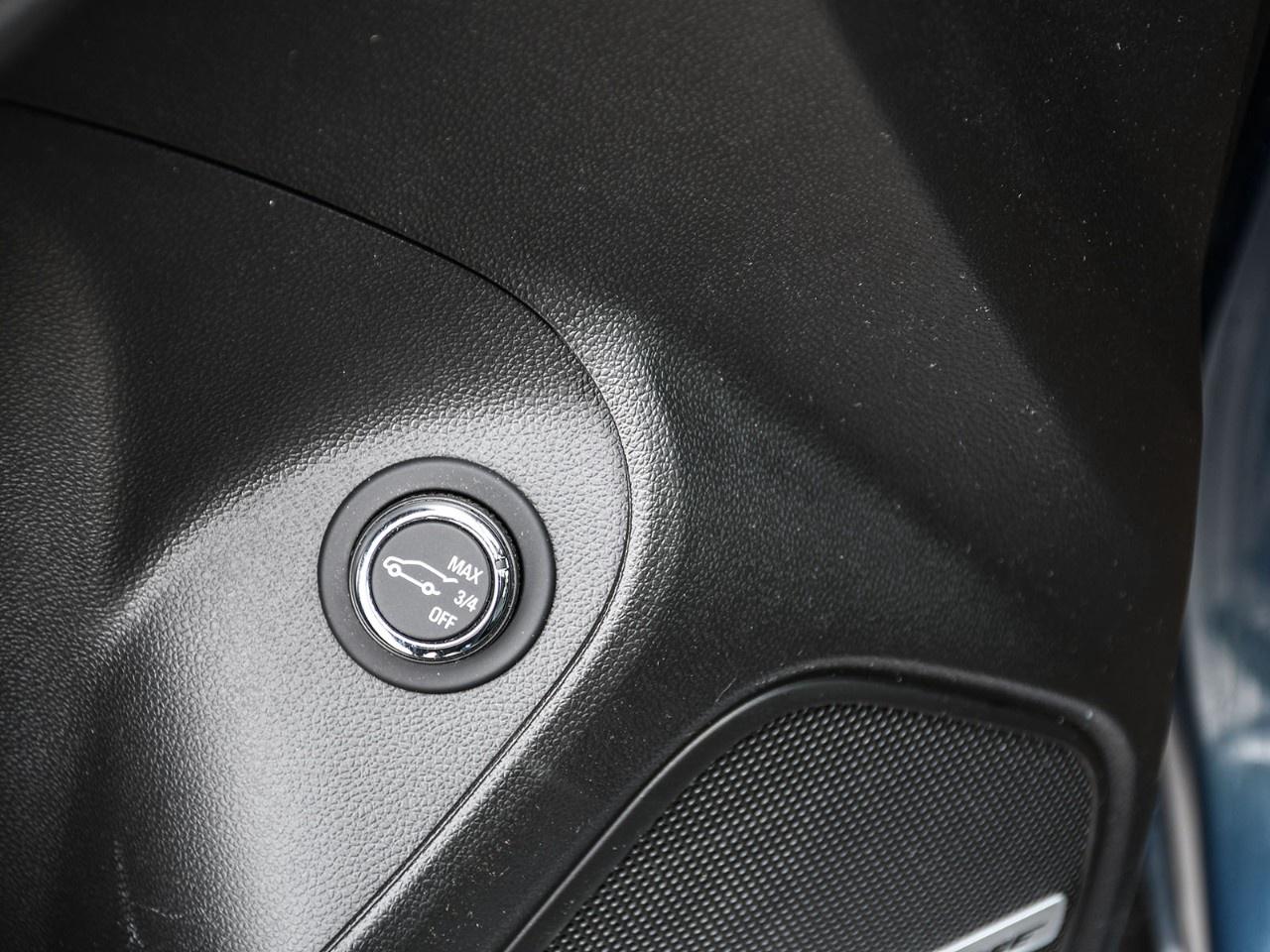 2024 Buick Encore GX Avenir AWD Photo