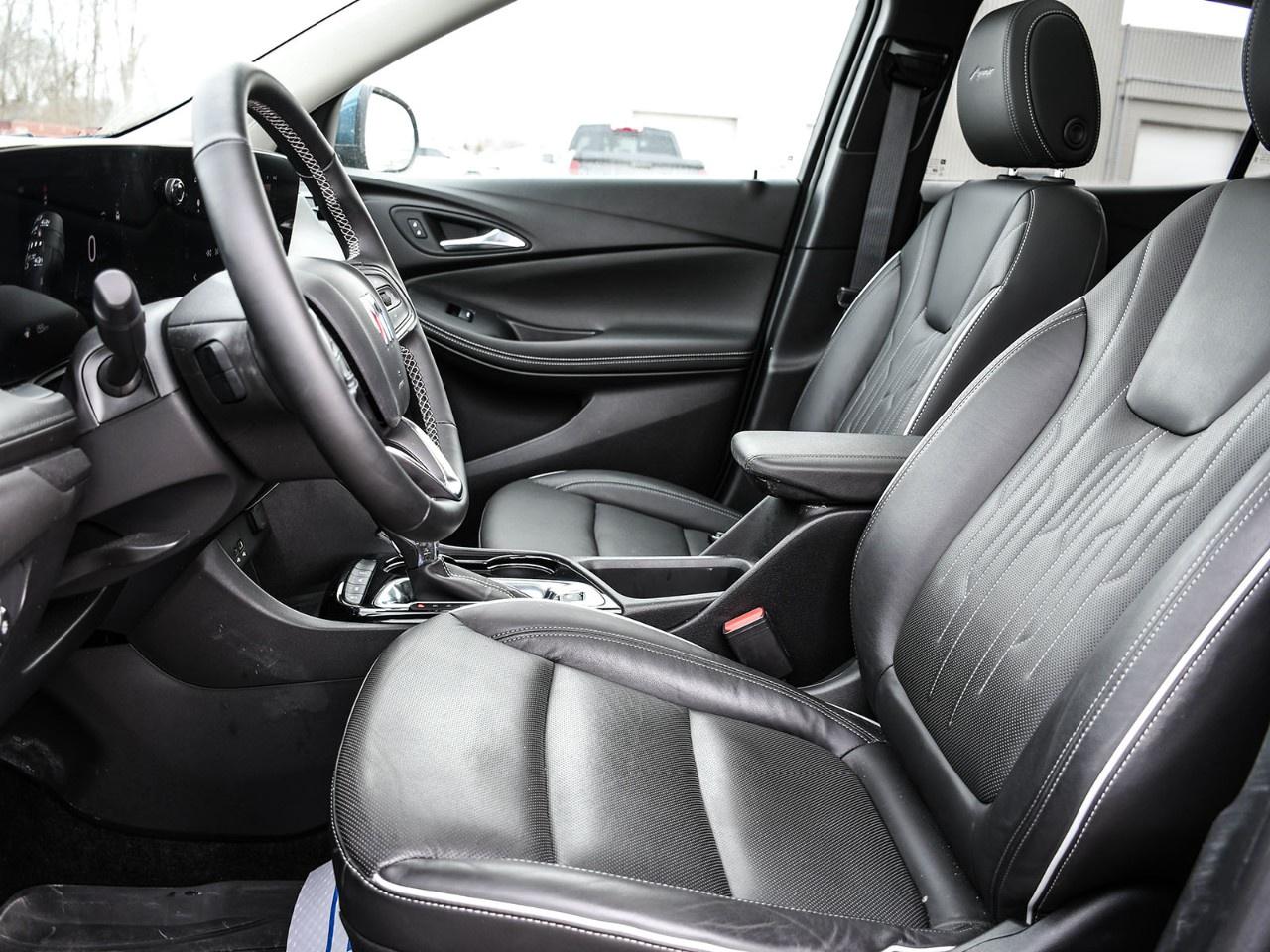 2024 Buick Encore GX Avenir AWD Photo