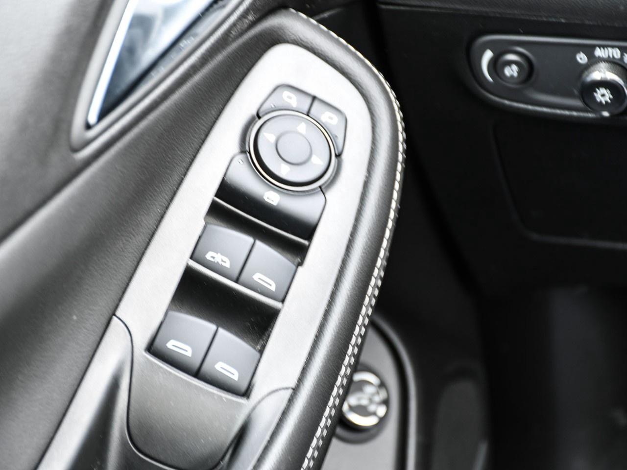 2024 Buick Encore GX Avenir AWD Photo