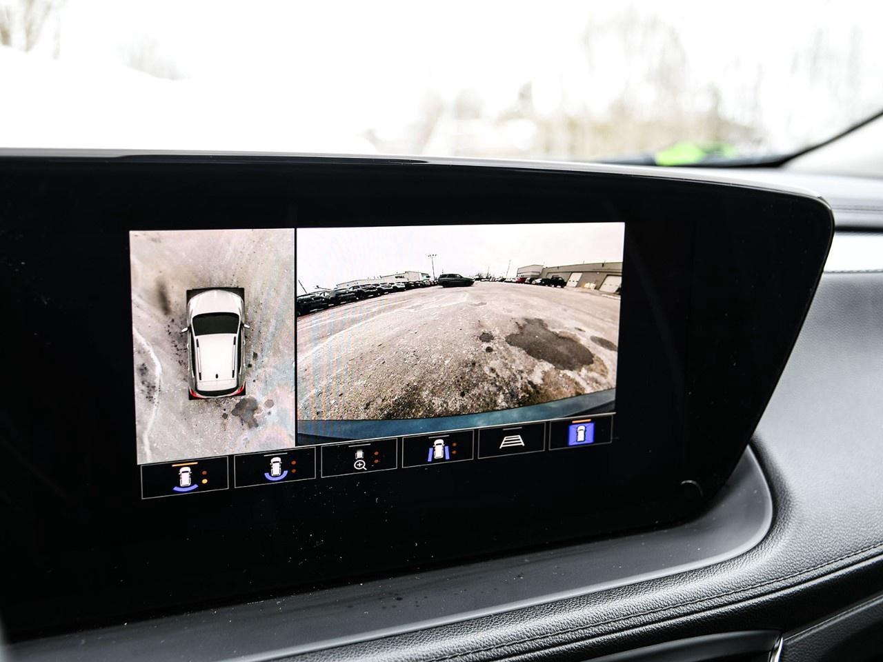 2024 Buick Encore GX Avenir AWD Photo