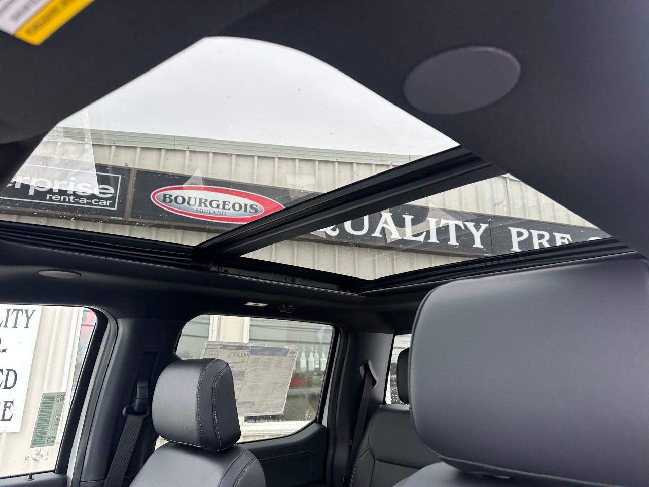 2025 Ford F-150 Lariat 4WD SuperCrew 5.5' Box Photo