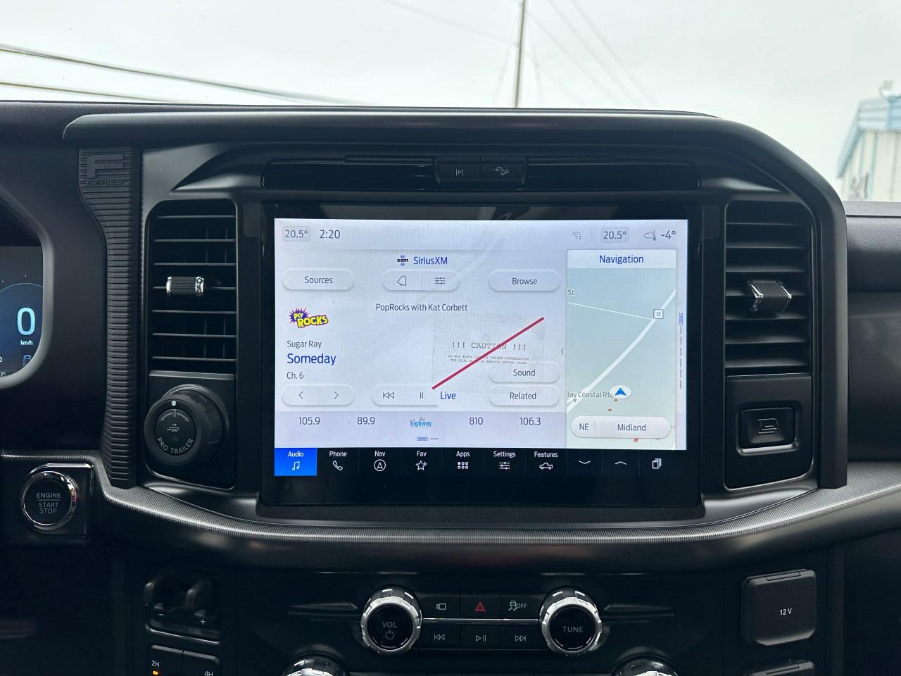 2025 Ford F-150 Lariat 4WD SuperCrew 5.5' Box Photo