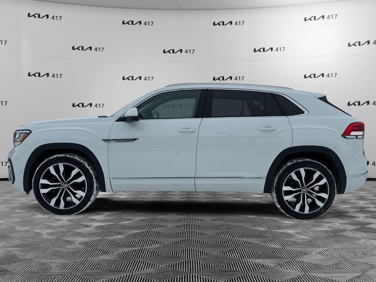 2023 Volkswagen Atlas Cross Sport Execline 3.6 FSI 4MOTION Photo