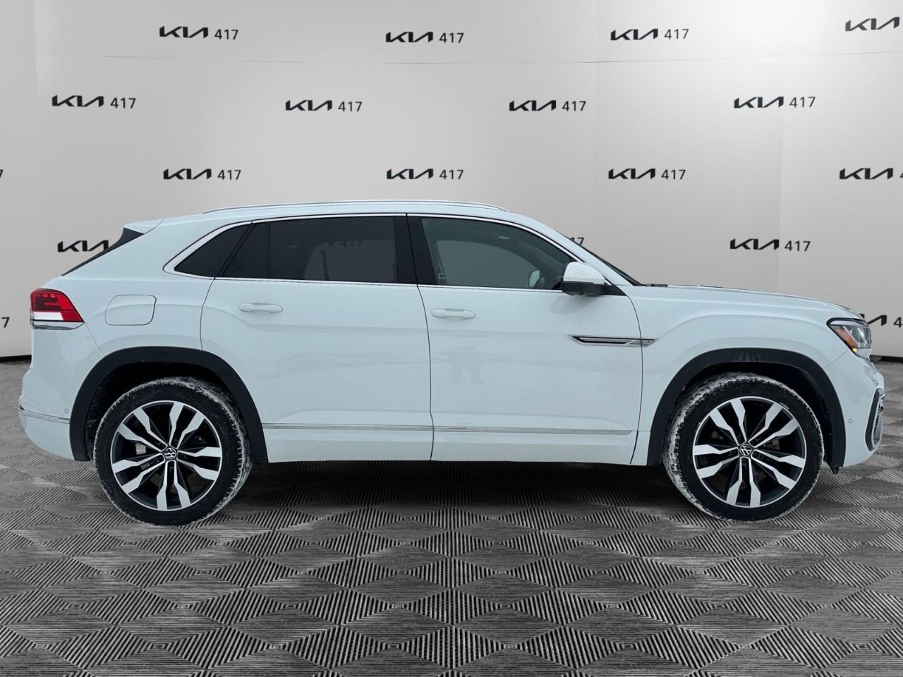 2023 Volkswagen Atlas Cross Sport Execline 3.6 FSI 4MOTION Photo