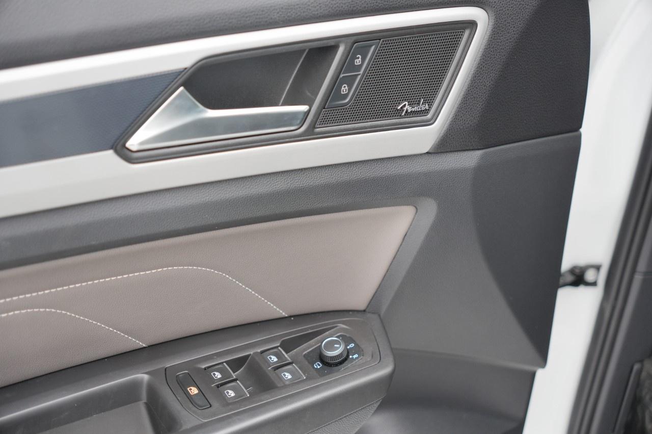 2023 Volkswagen Atlas Cross Sport Execline 3.6 FSI 4MOTION Photo