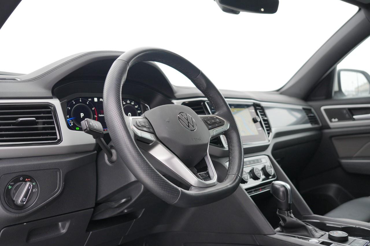 2023 Volkswagen Atlas Cross Sport Execline 3.6 FSI 4MOTION Photo