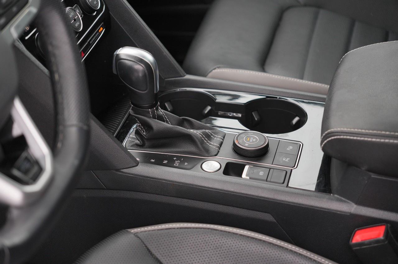 2023 Volkswagen Atlas Cross Sport Execline 3.6 FSI 4MOTION Photo