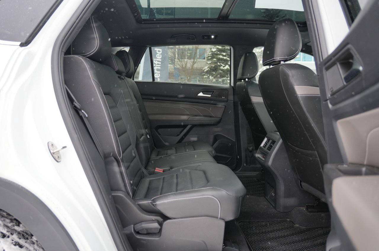 2023 Volkswagen Atlas Cross Sport Execline 3.6 FSI 4MOTION Photo