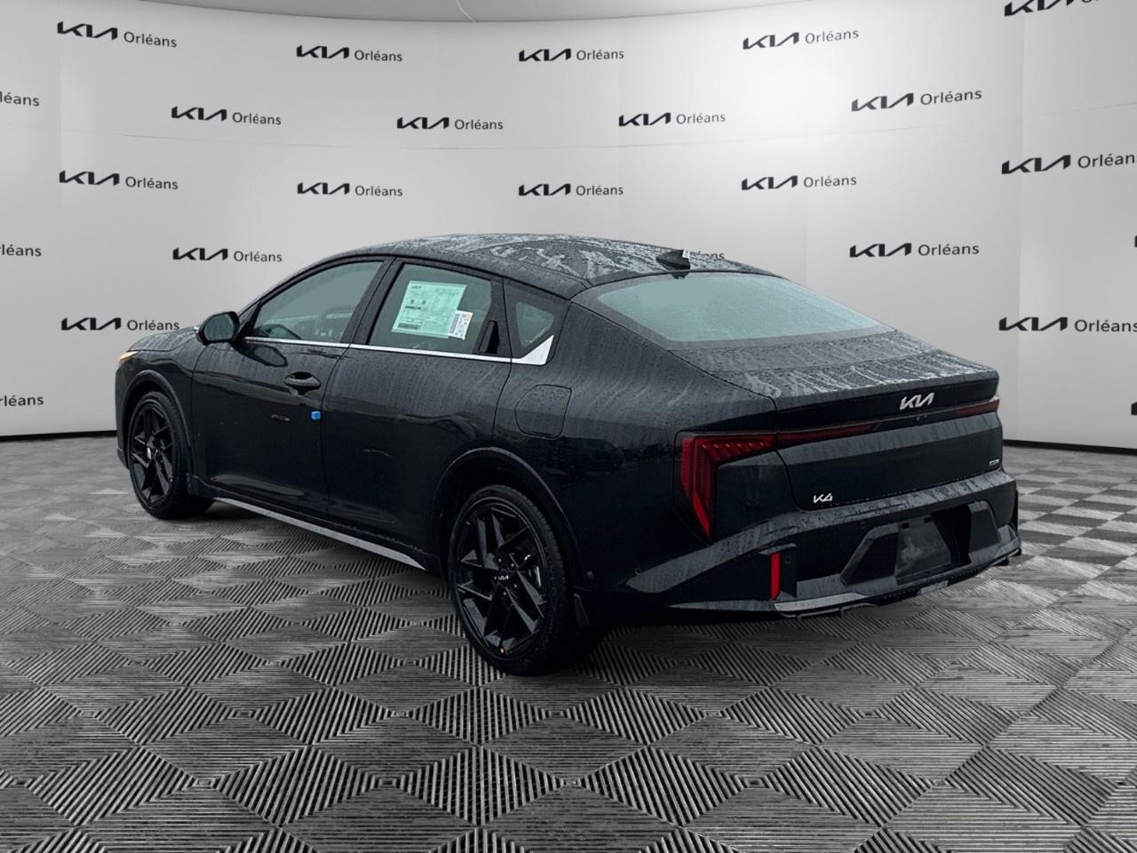 2026 Kia K4 GT-Line Turbo Limited FWD w/Red Interior Photo