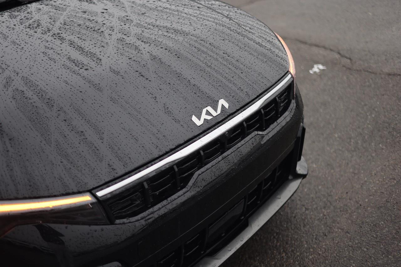 2026 Kia K4 GT-Line Turbo Limited FWD w/Red Interior Photo