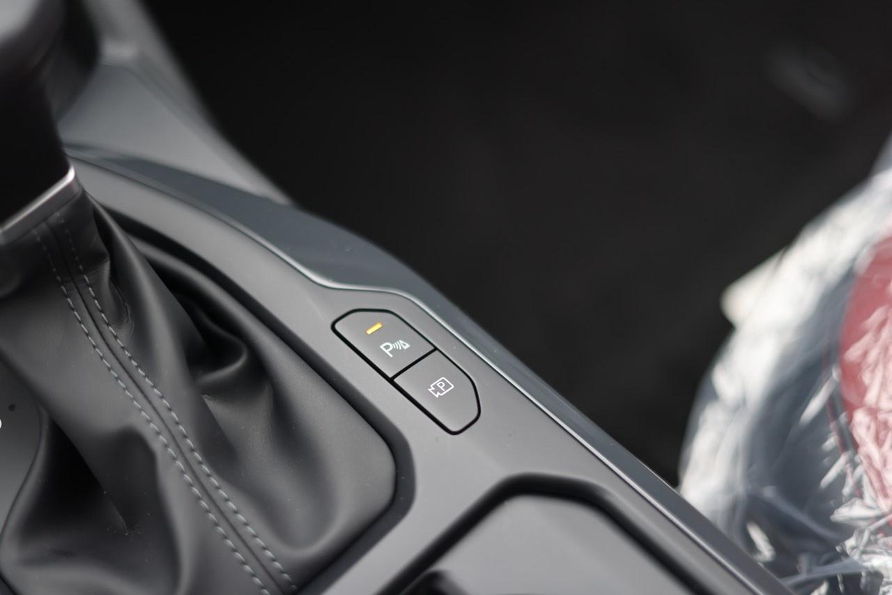 2026 Kia K4 GT-Line Turbo Limited FWD w/Red Interior Photo