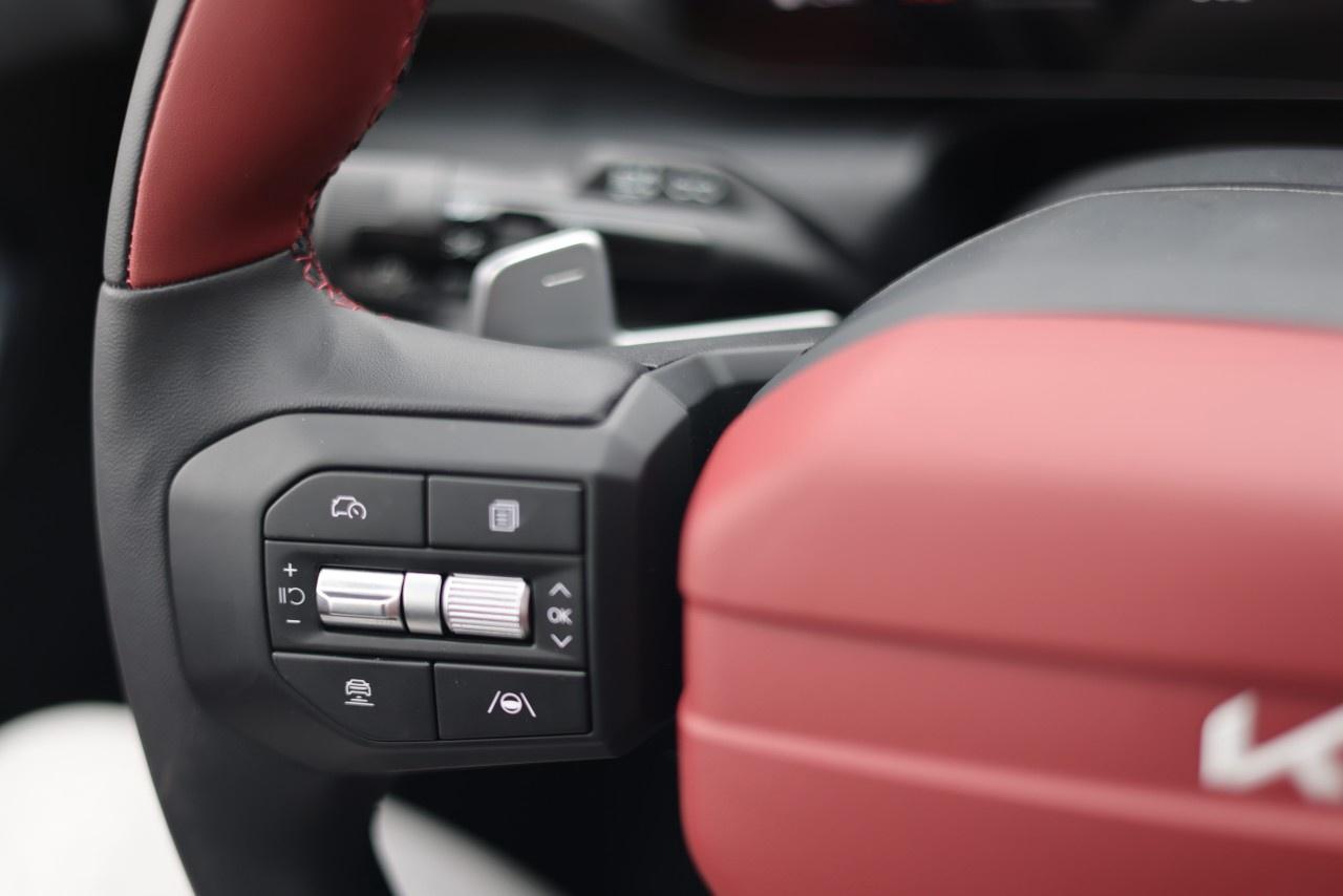 2026 Kia K4 GT-Line Turbo Limited FWD w/Red Interior Photo