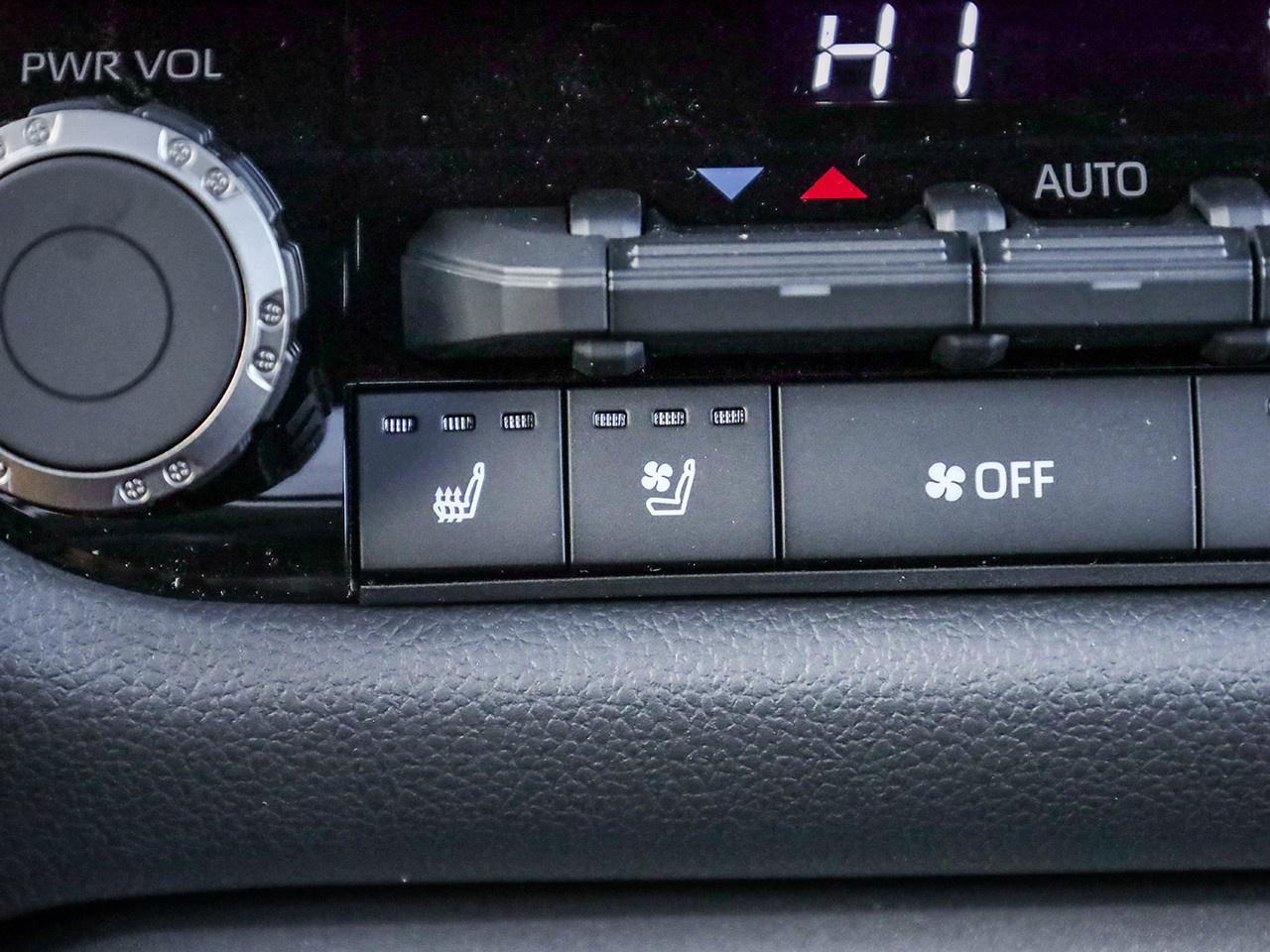 2026 Toyota Tundra Hybrid Limited Photo