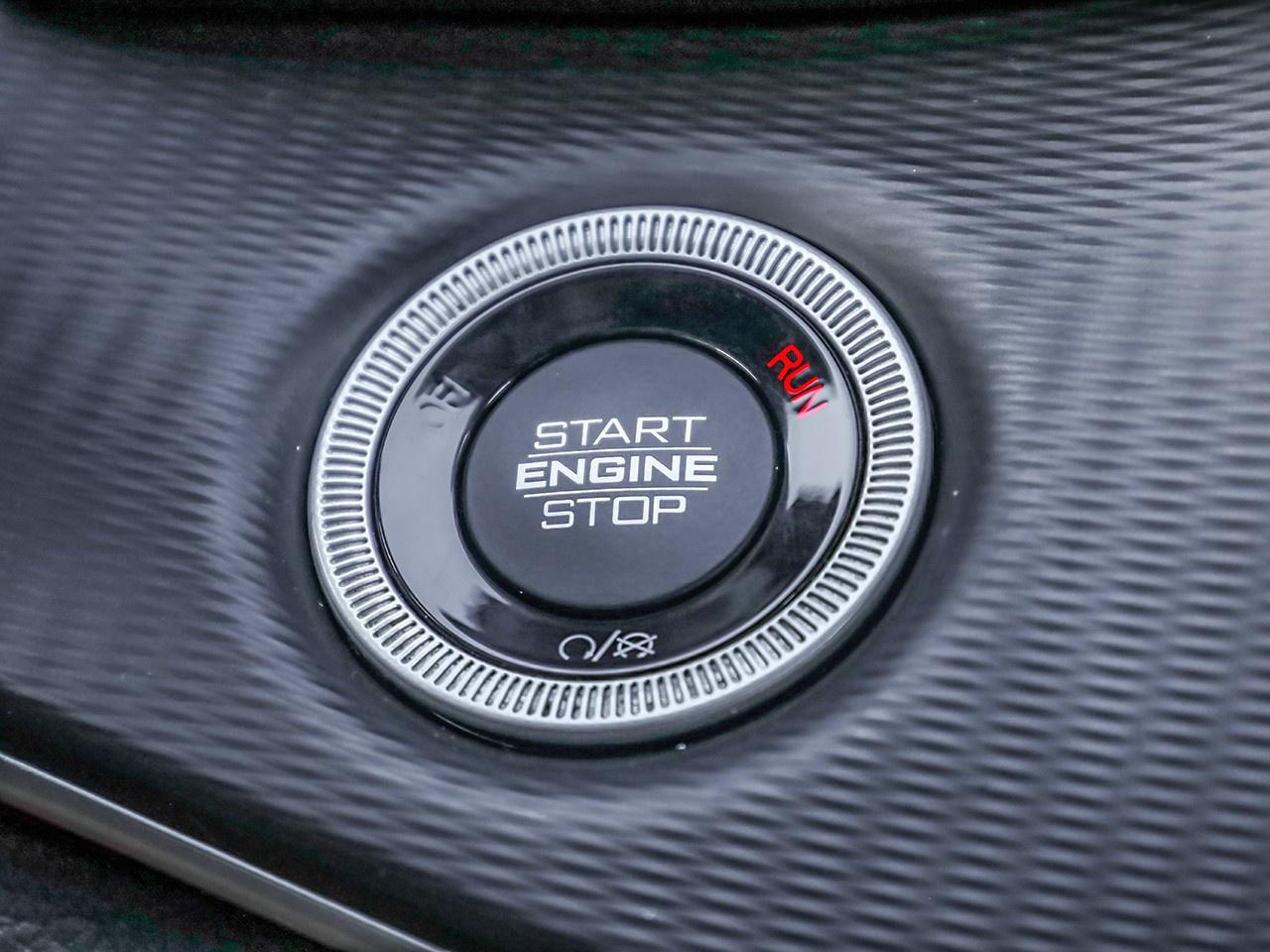 2024 Jeep Grand Cherokee L Laredo Photo