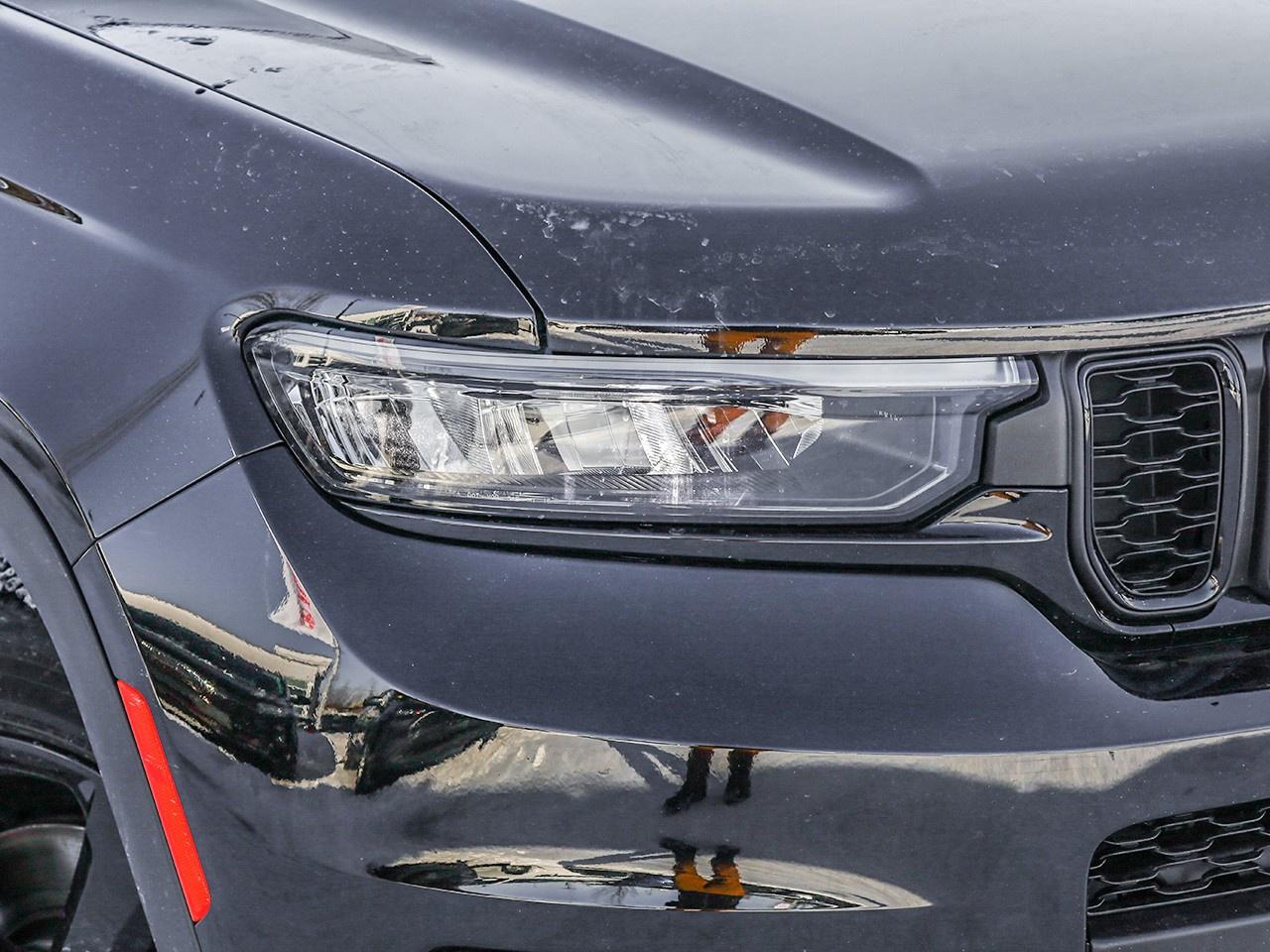 2024 Jeep Grand Cherokee L Laredo Photo