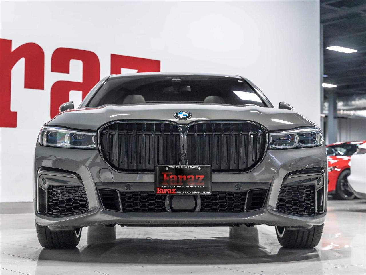 2021 BMW 750i 750i xDrive|M SPORT|INDIVIDUAL|MASSAGE|ADAPT CRUISE|HEADS-UP Photo2