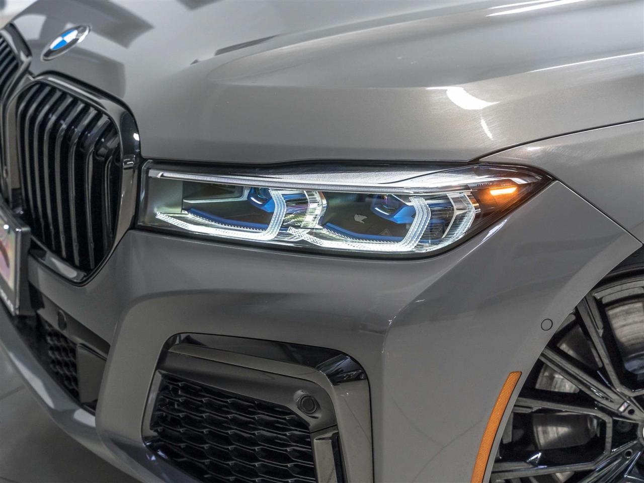 2021 BMW 750i 750i xDrive|M SPORT|INDIVIDUAL|MASSAGE|ADAPT CRUISE|HEADS-UP Photo