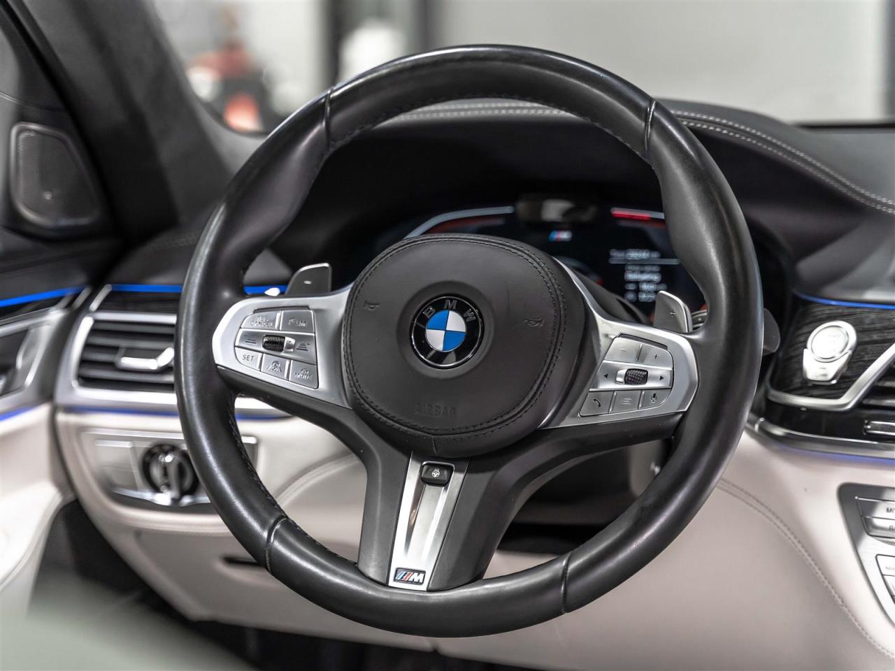 2021 BMW 750i 750i xDrive|M SPORT|INDIVIDUAL|MASSAGE|ADAPT CRUISE|HEADS-UP Photo