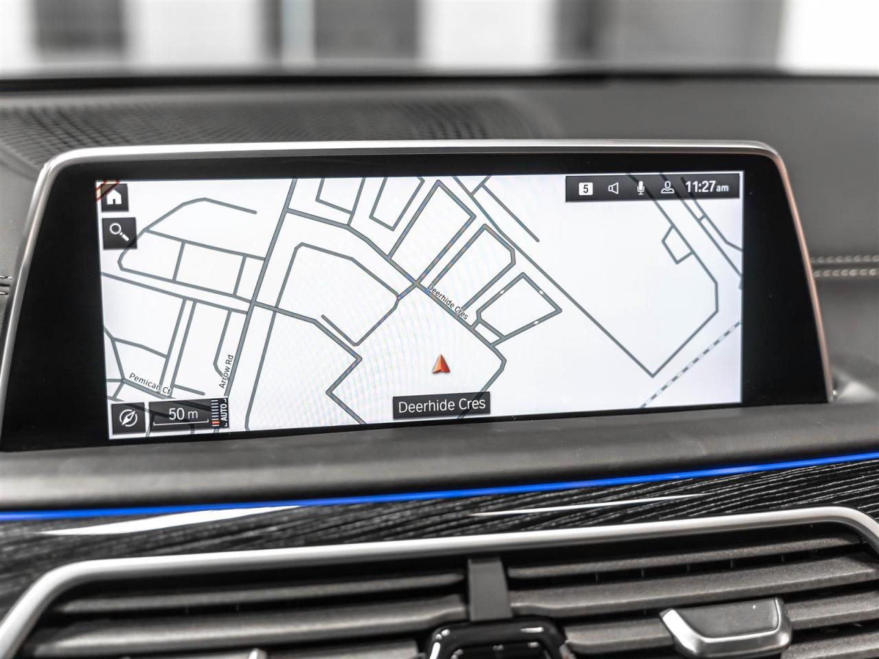 2021 BMW 750i 750i xDrive|M SPORT|INDIVIDUAL|MASSAGE|ADAPT CRUISE|HEADS-UP Photo