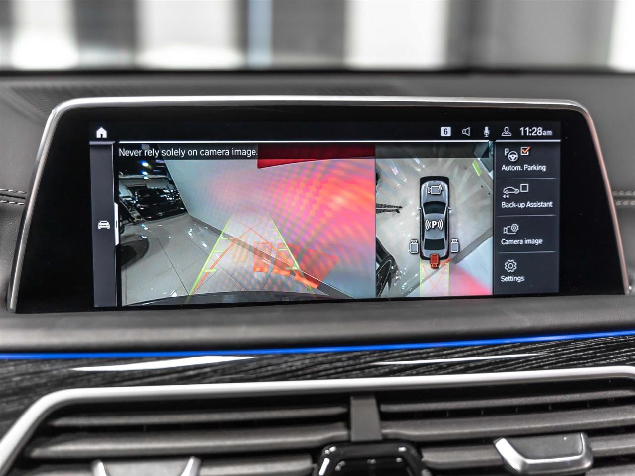 2021 BMW 750i 750i xDrive|M SPORT|INDIVIDUAL|MASSAGE|ADAPT CRUISE|HEADS-UP Photo