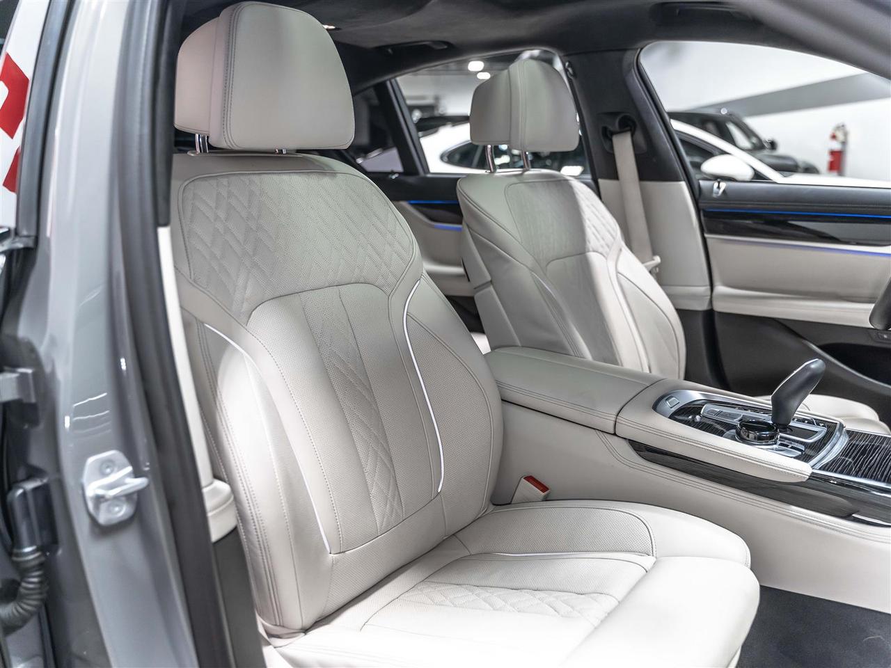 2021 BMW 750i 750i xDrive|M SPORT|INDIVIDUAL|MASSAGE|ADAPT CRUISE|HEADS-UP Photo