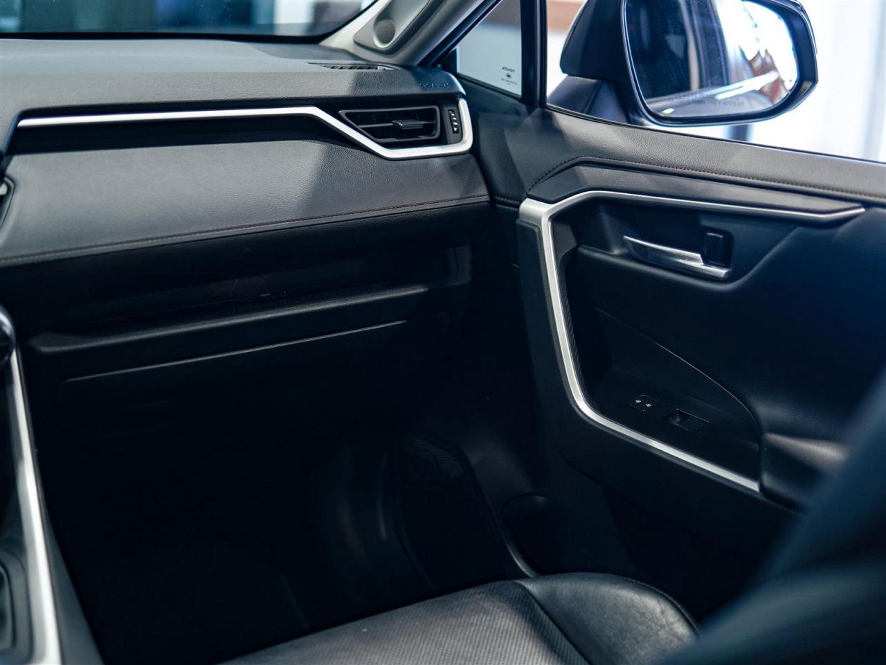 2021 Toyota RAV4 TRAIL AWD | NO ACCIDENTS | LEATHER | SUNROOF Photo