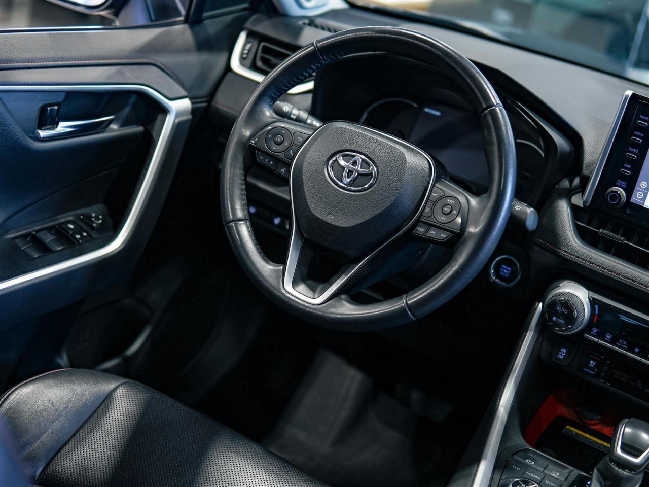 2021 Toyota RAV4 TRAIL AWD | NO ACCIDENTS | LEATHER | SUNROOF Photo