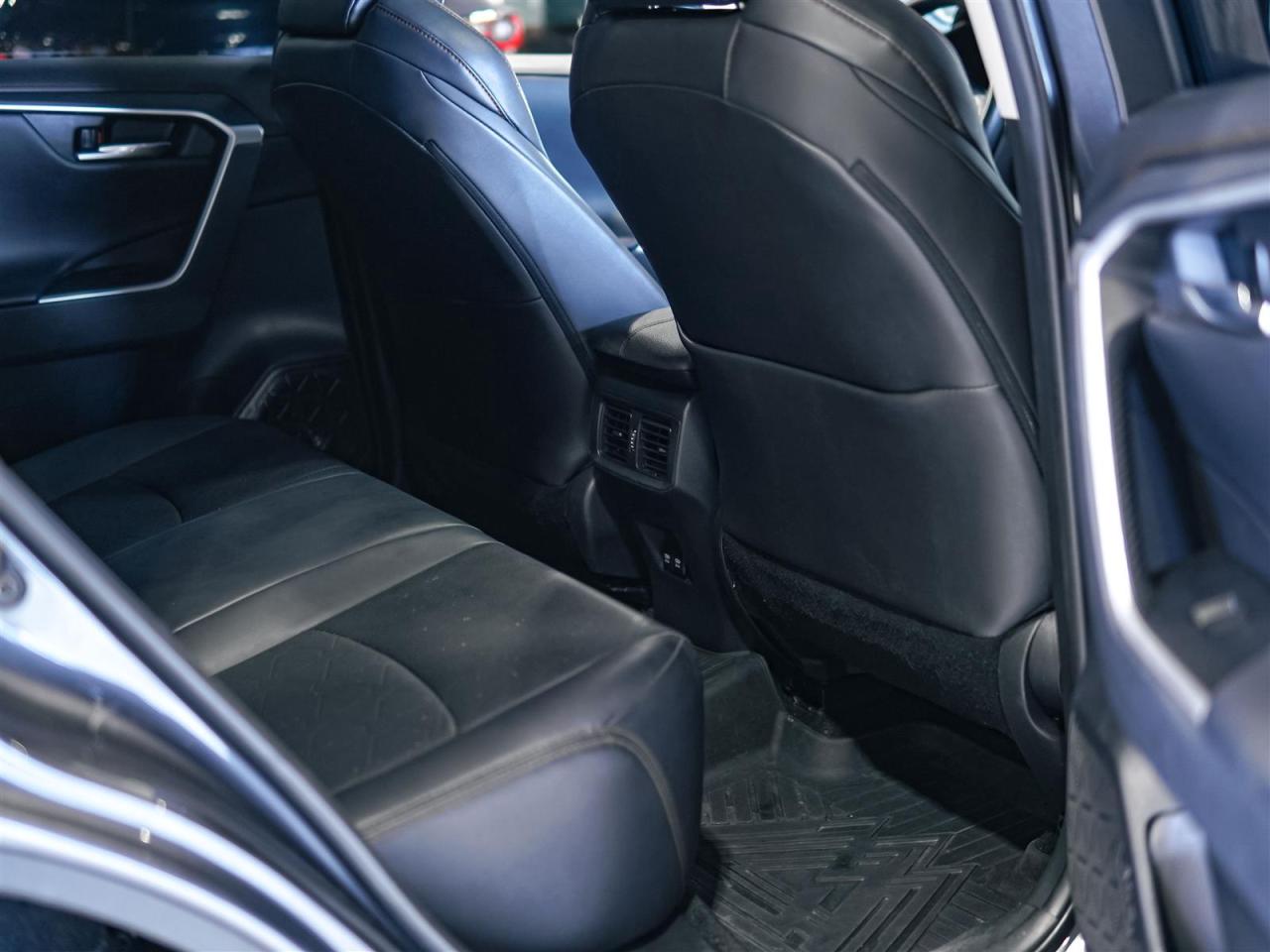 2021 Toyota RAV4 TRAIL AWD | NO ACCIDENTS | LEATHER | SUNROOF Photo