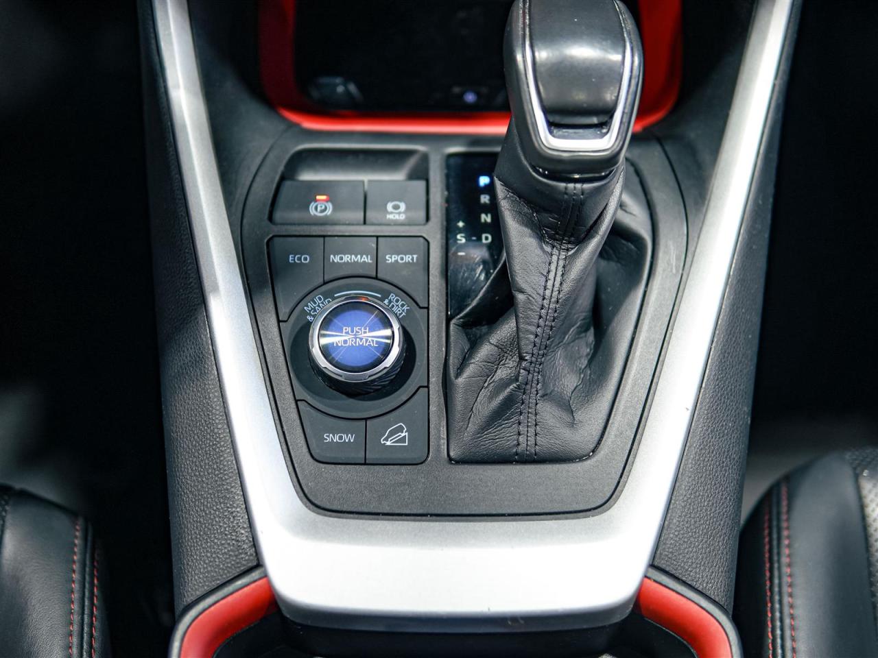 2021 Toyota RAV4 TRAIL AWD | NO ACCIDENTS | LEATHER | SUNROOF Photo