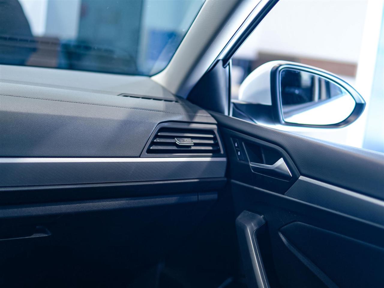 2021 Volkswagen Jetta COMFORTLINE | ACCIDENT FREE | VOLKSWAGEN SERVICED Photo