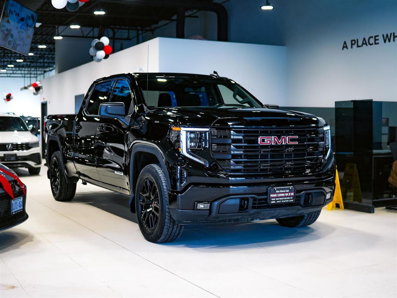 2024 GMC Sierra 1500 ELEVATION CREW CAB | 4WD | NO ACCIDENTS Photo