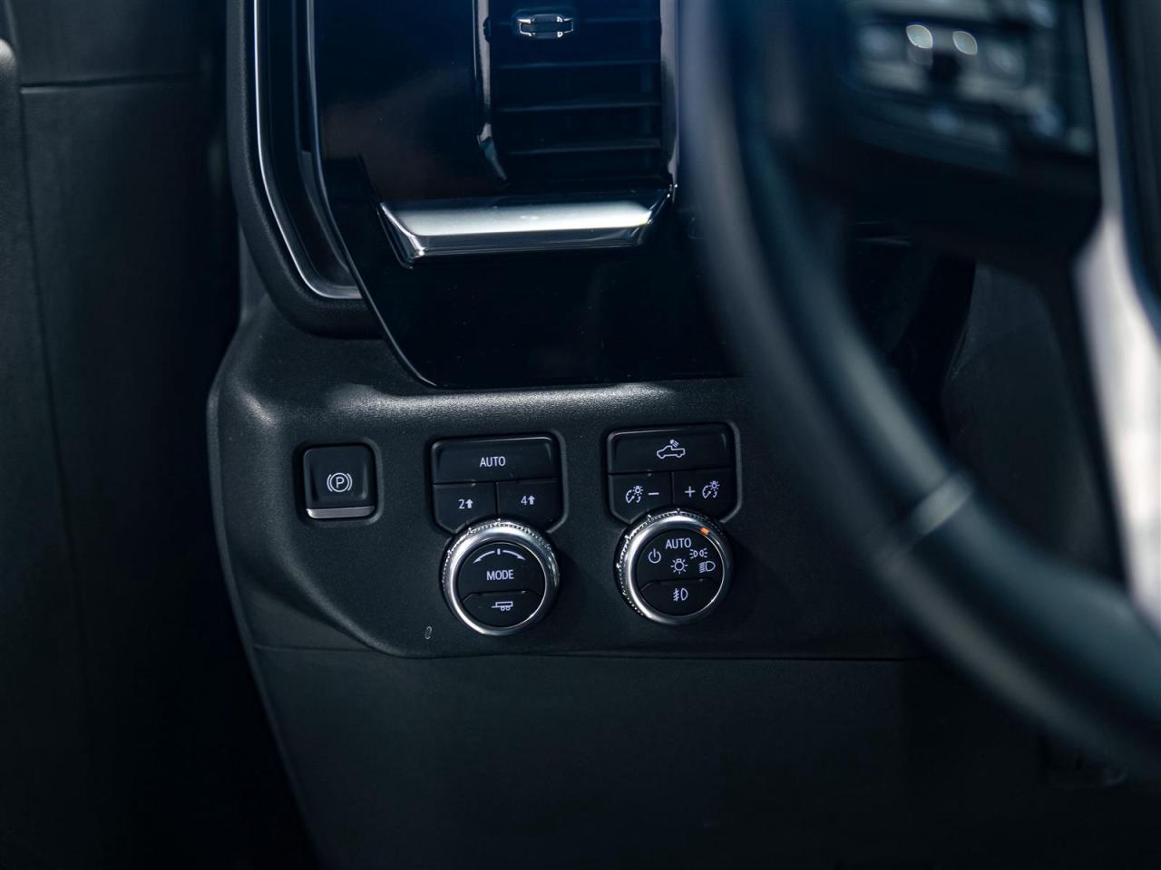 2024 GMC Sierra 1500 ELEVATION CREW CAB | 4WD | NO ACCIDENTS Photo