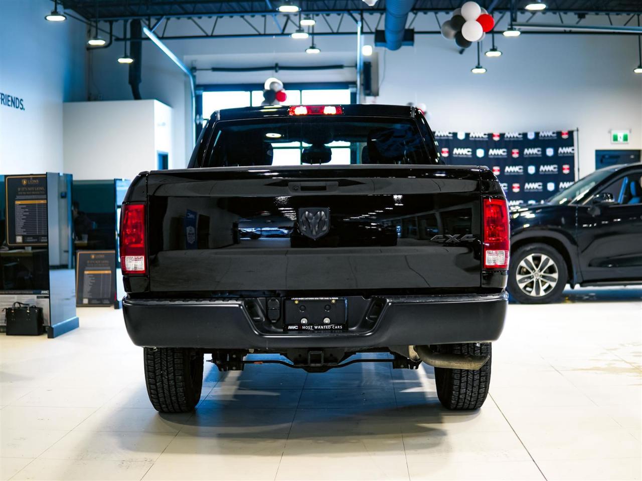 2023 RAM 1500 Classic CREW CAB | 4X4 | BLACK PKG | CONV PKG | MOPAR RUNNING BOARDS Photo