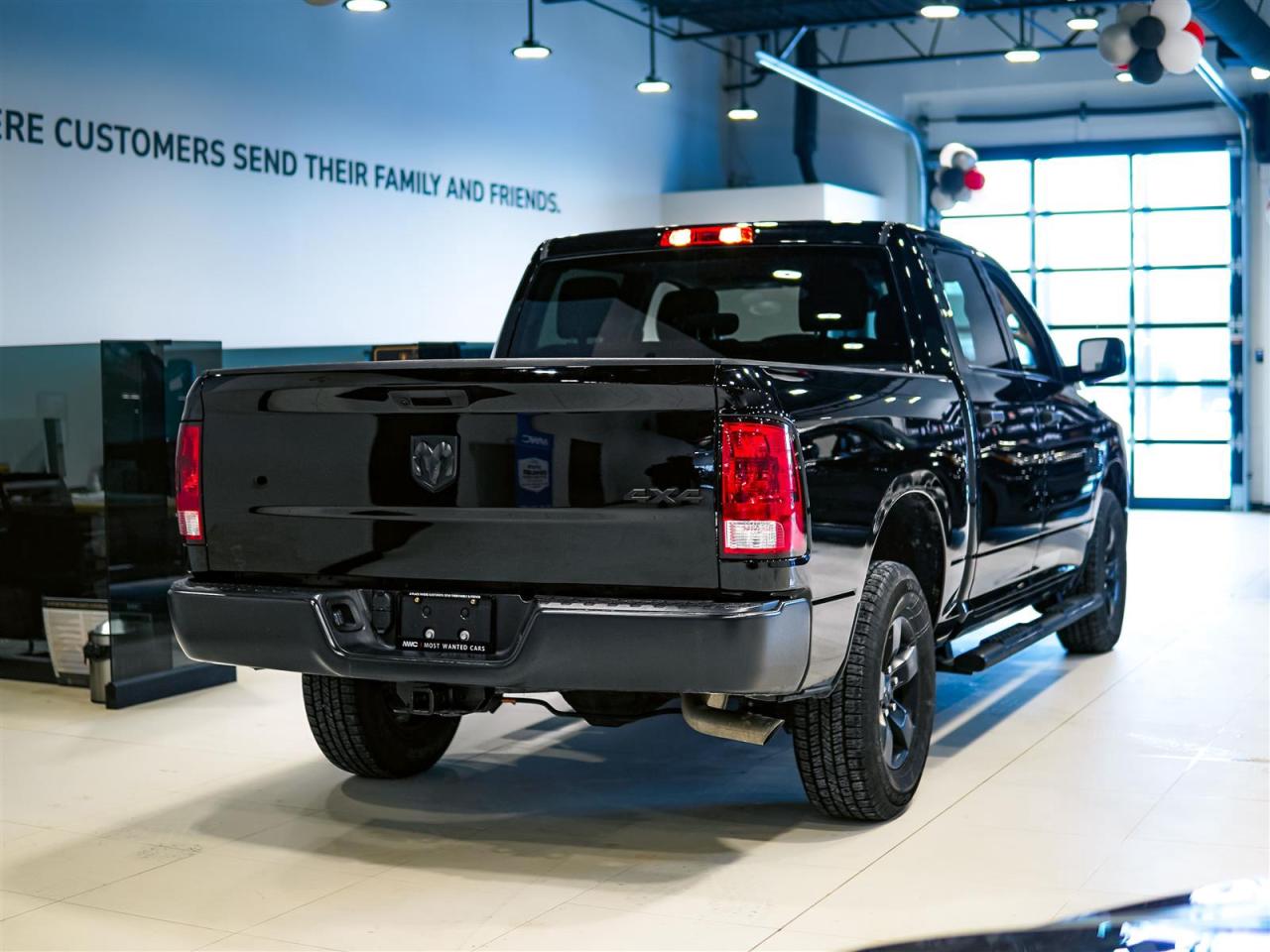 2023 RAM 1500 Classic CREW CAB | 4X4 | BLACK PKG | CONV PKG | MOPAR RUNNING BOARDS Photo