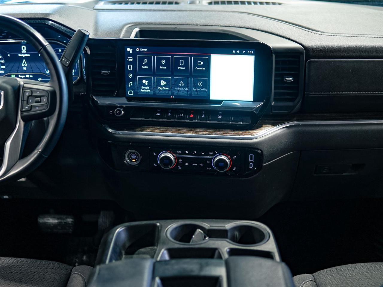 2024 GMC Sierra 1500 ELEVATION | CREW CAB | 4WD | NO ACCIDENTS Photo