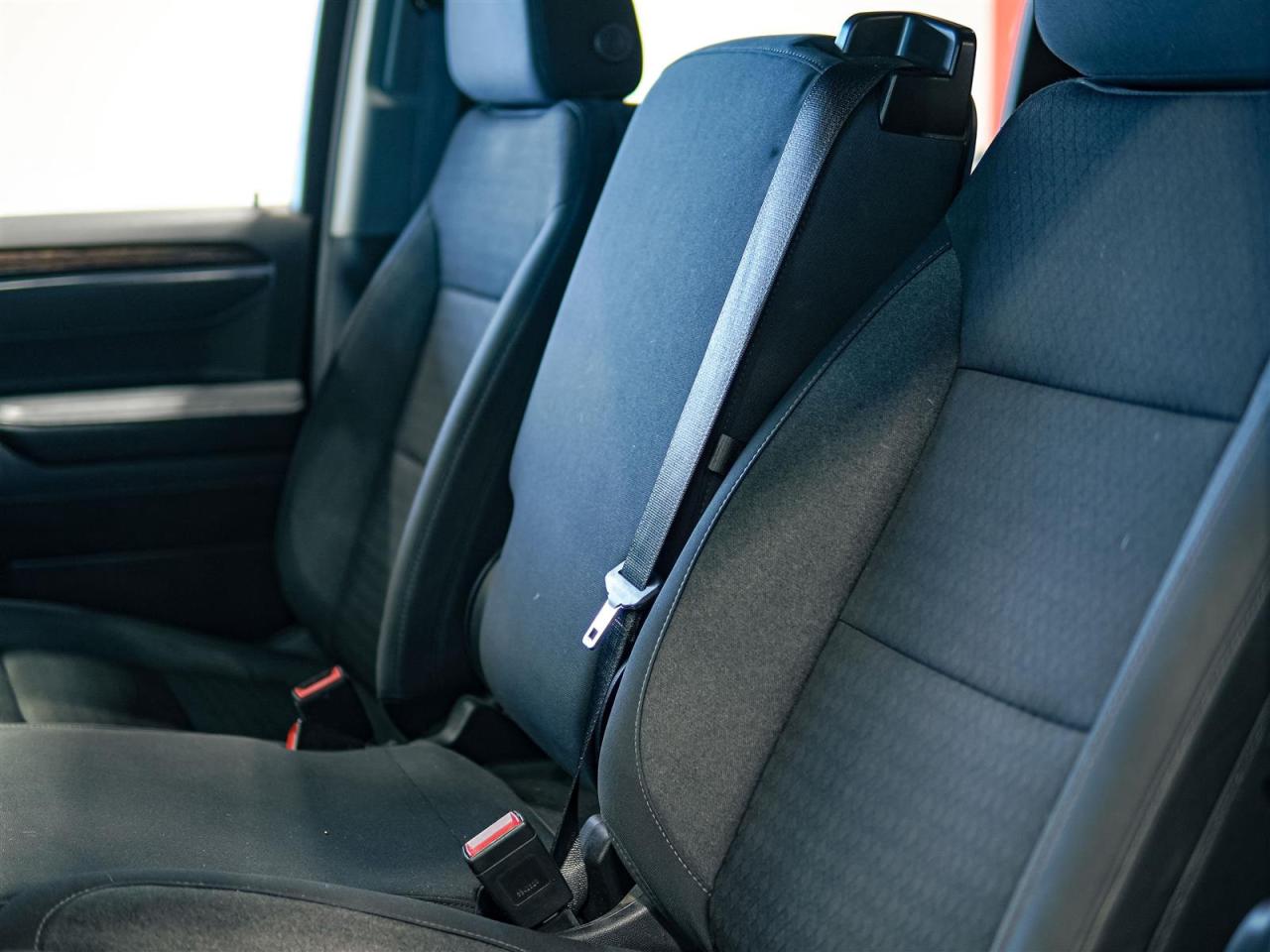 2024 GMC Sierra 1500 ELEVATION | CREW CAB | 4WD | NO ACCIDENTS Photo