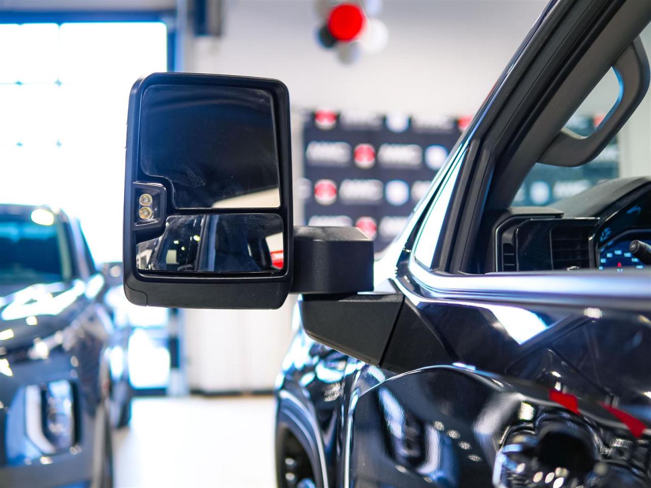 2024 GMC Sierra 1500 ELEVATION | CREW CAB | 4WD | NO ACCIDENTS Photo