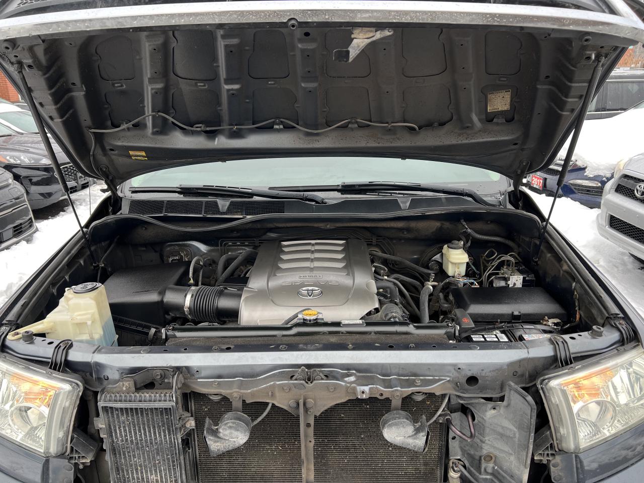 2010 Toyota Tundra SR5 Double Cab Photo