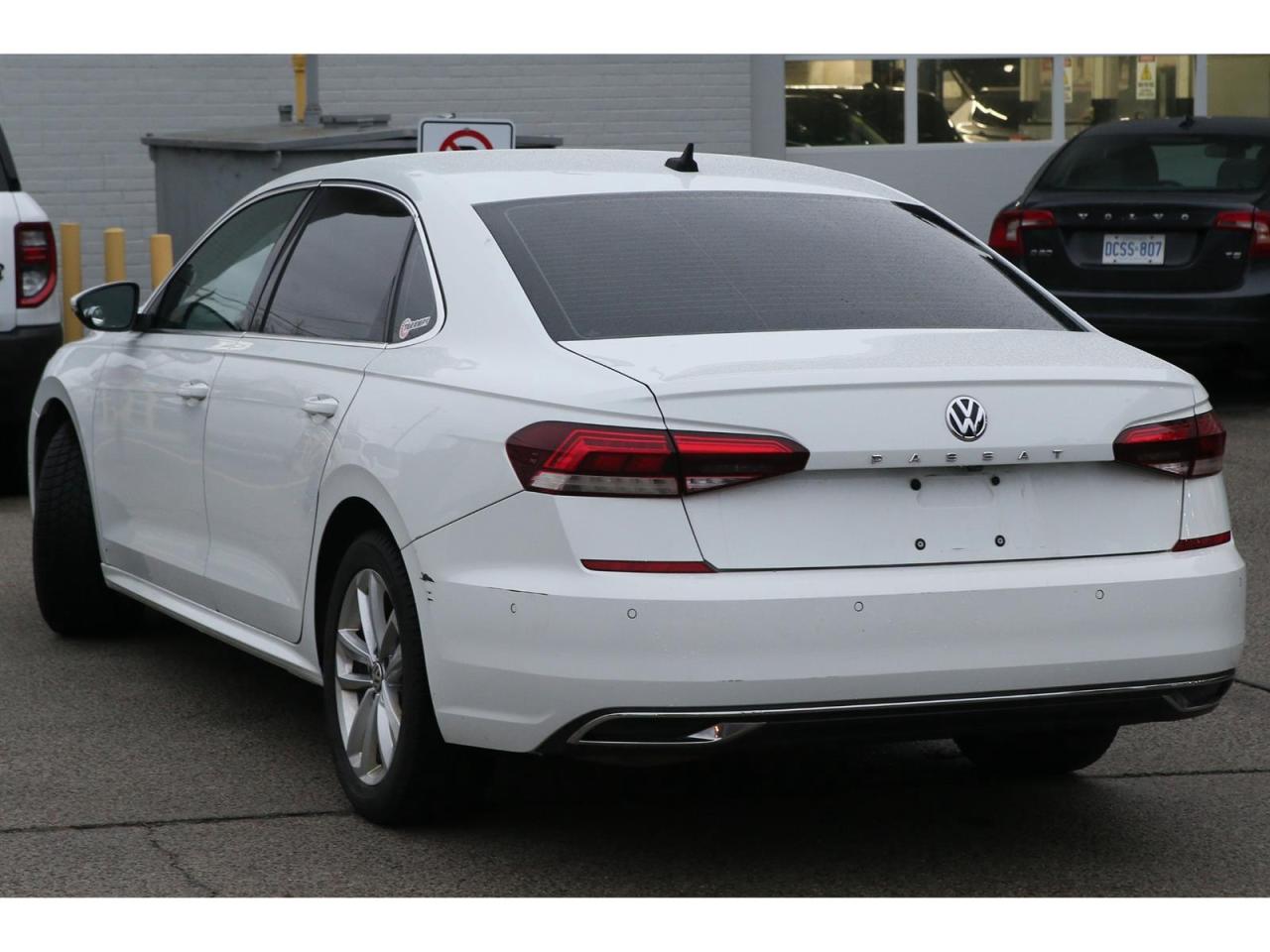 2020 Volkswagen Passat HIGHLINE Photo4