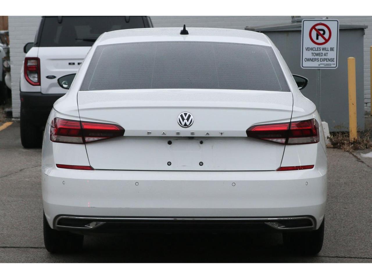 2020 Volkswagen Passat HIGHLINE Photo