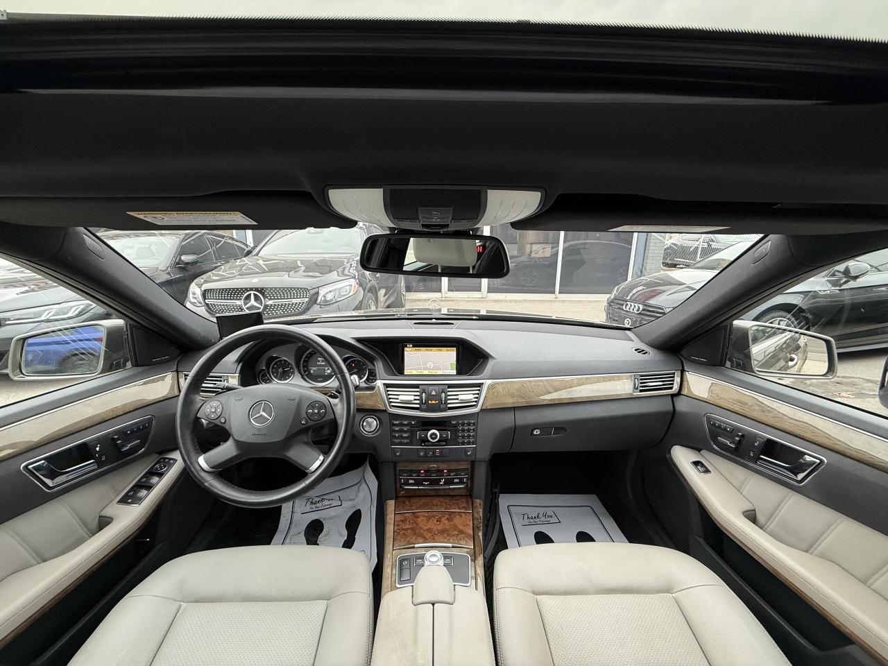2011 Mercedes-Benz E-Class 350 //AMG PKG | PANO | HARMAN KARDON | NAVI Photo