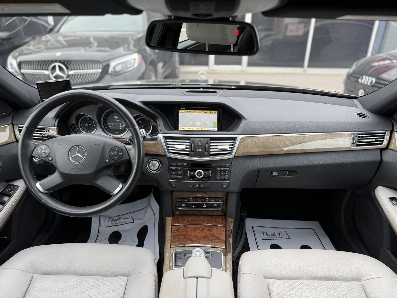2011 Mercedes-Benz E-Class 350 //AMG PKG | PANO | HARMAN KARDON | NAVI Photo