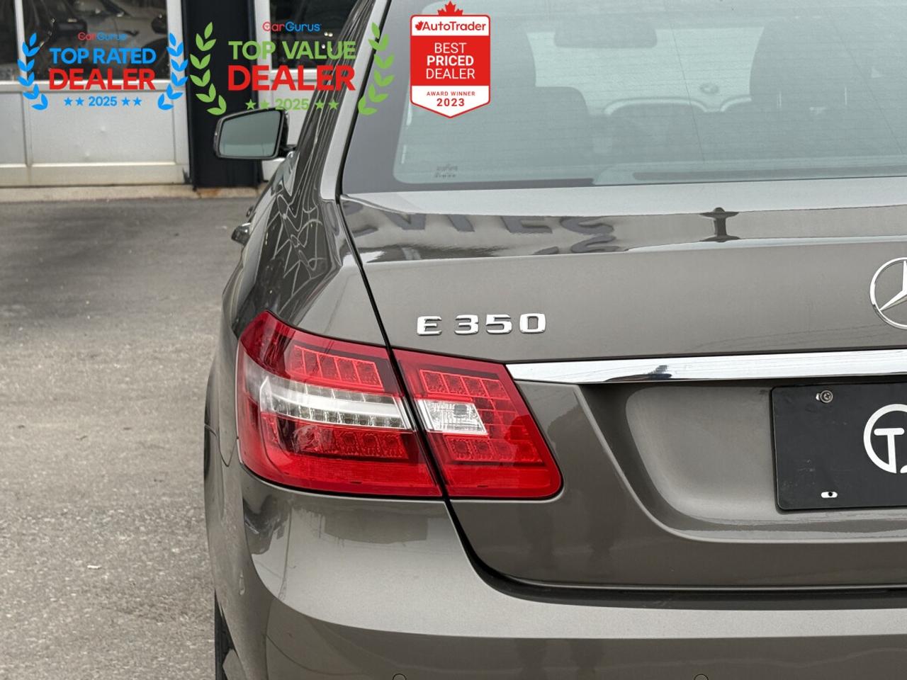 2011 Mercedes-Benz E-Class 350 //AMG PKG | PANO | HARMAN KARDON | NAVI Photo