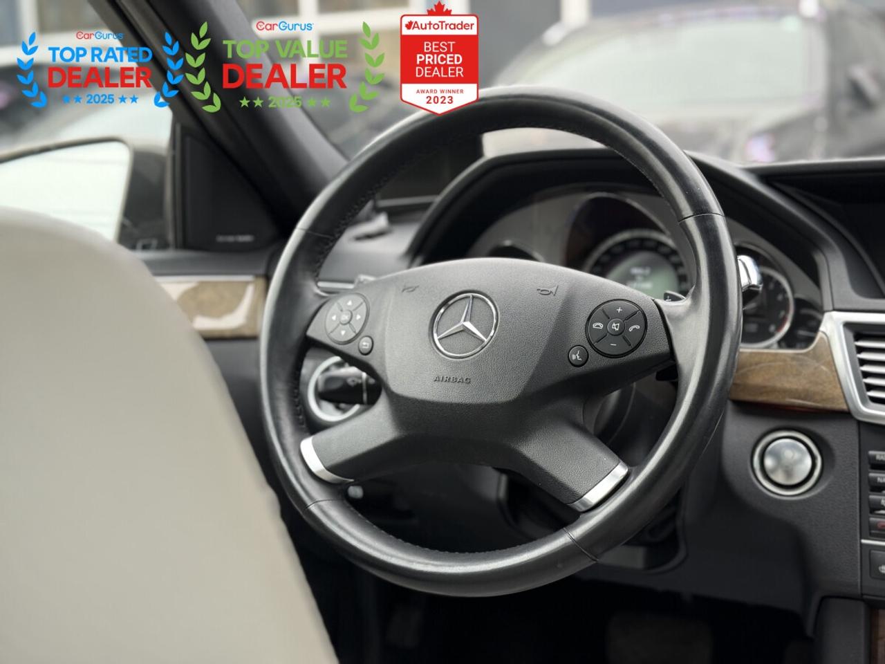 2011 Mercedes-Benz E-Class 350 //AMG PKG | PANO | HARMAN KARDON | NAVI Photo