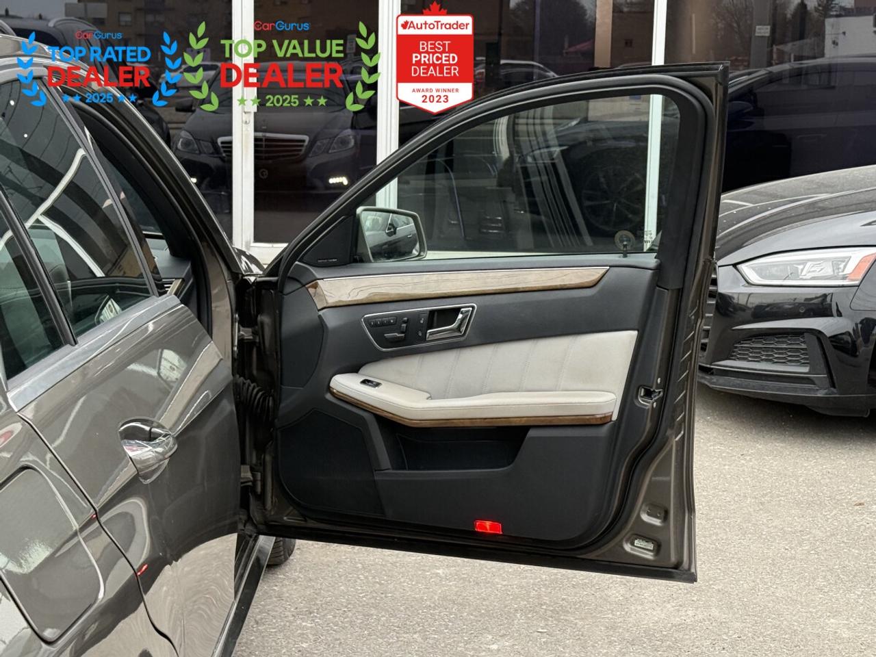 2011 Mercedes-Benz E-Class 350 //AMG PKG | PANO | HARMAN KARDON | NAVI Photo