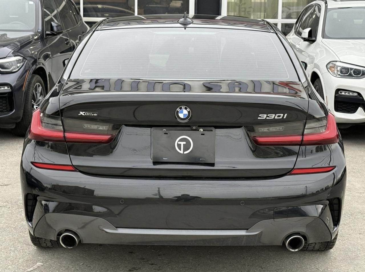 2019 BMW 3 Series 330i //M PKG | PANO | LIKE NEW | LOADED Photo