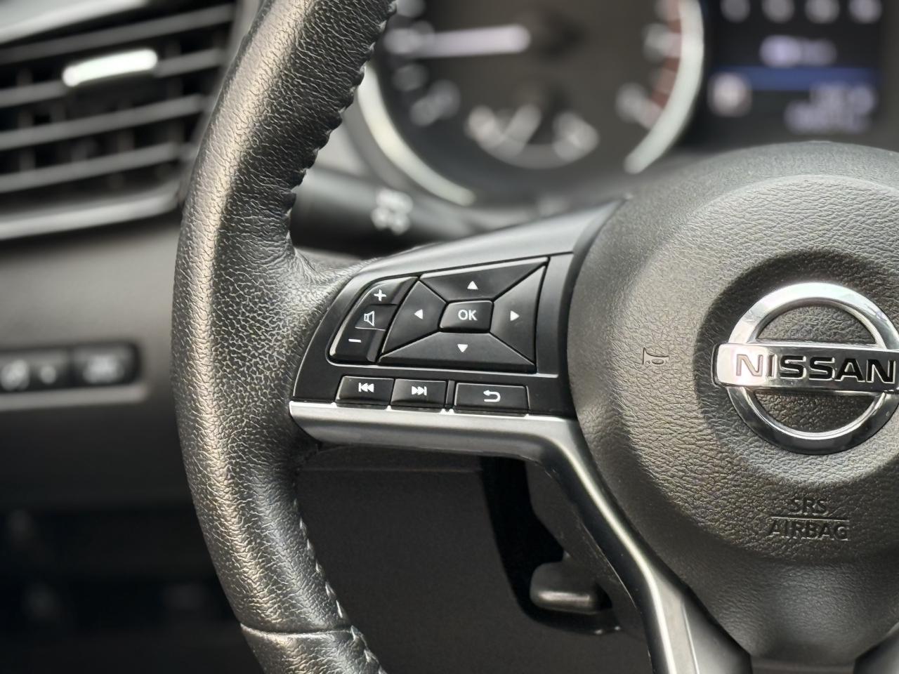 2019 Nissan Rogue S | BACK UP CAMERA | FINANCE Photo