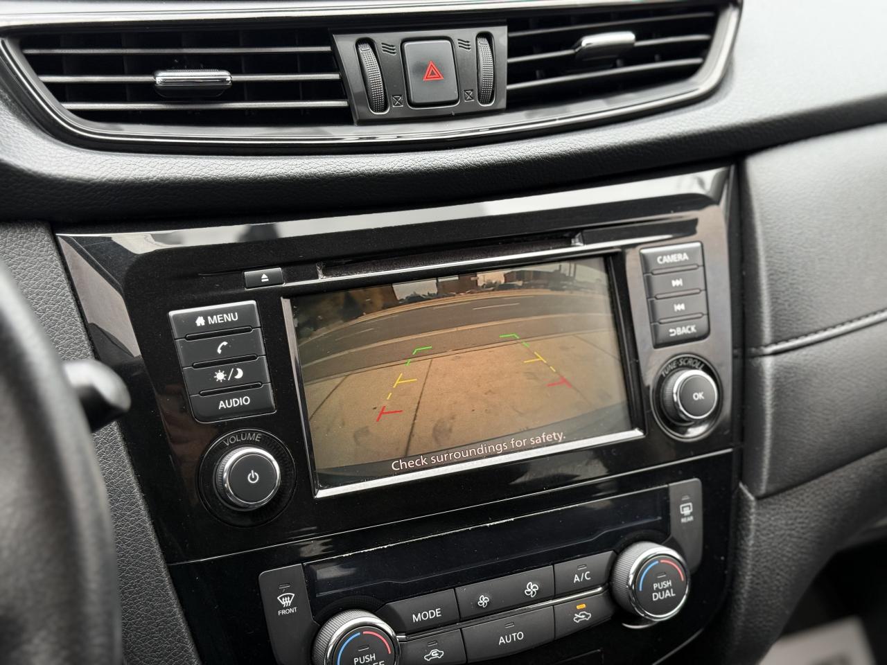 2019 Nissan Rogue S | BACK UP CAMERA | FINANCE Photo
