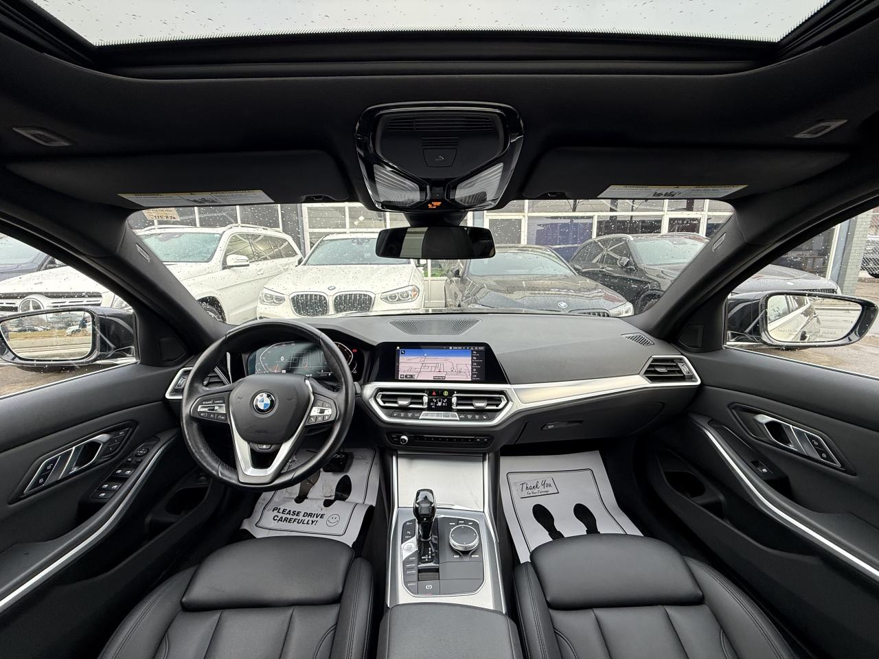 2019 BMW 3 Series 330i | PREMIUM | PANO | NAVI | LOADED Photo