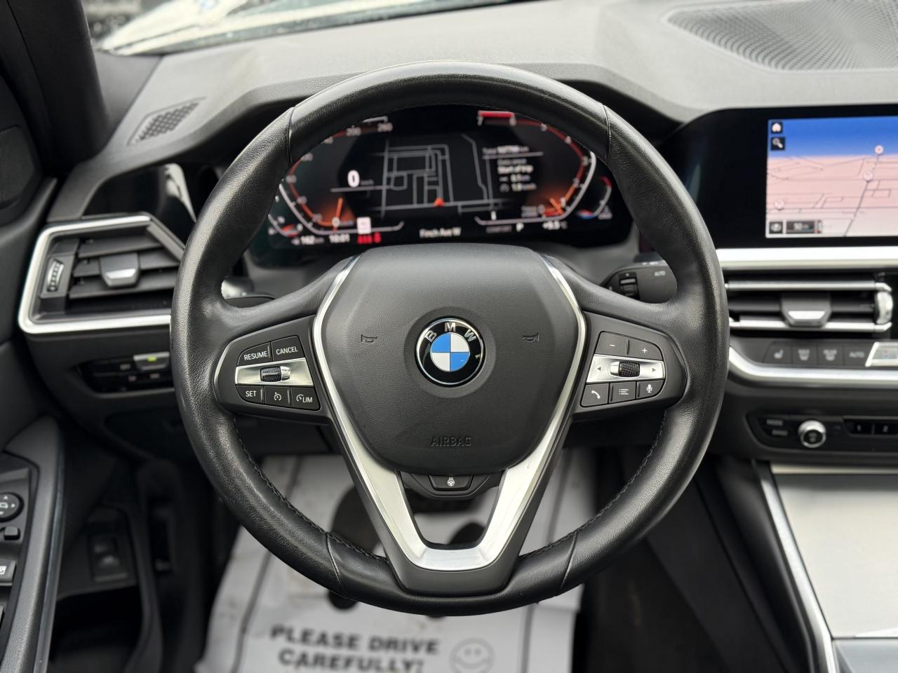2019 BMW 3 Series 330i | PREMIUM | PANO | NAVI | LOADED Photo